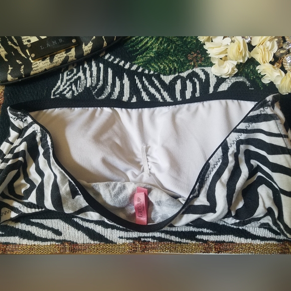 Vintage Rue21 Zebra Tube Top - Picture 7 of 13